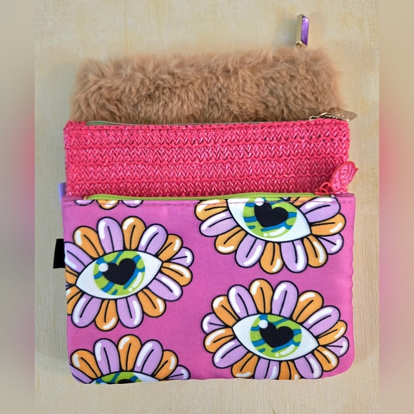 Lot Of 3 Unused Ipsy Makeup Bags **BAGS ONLY*** - Picture 9 of 9